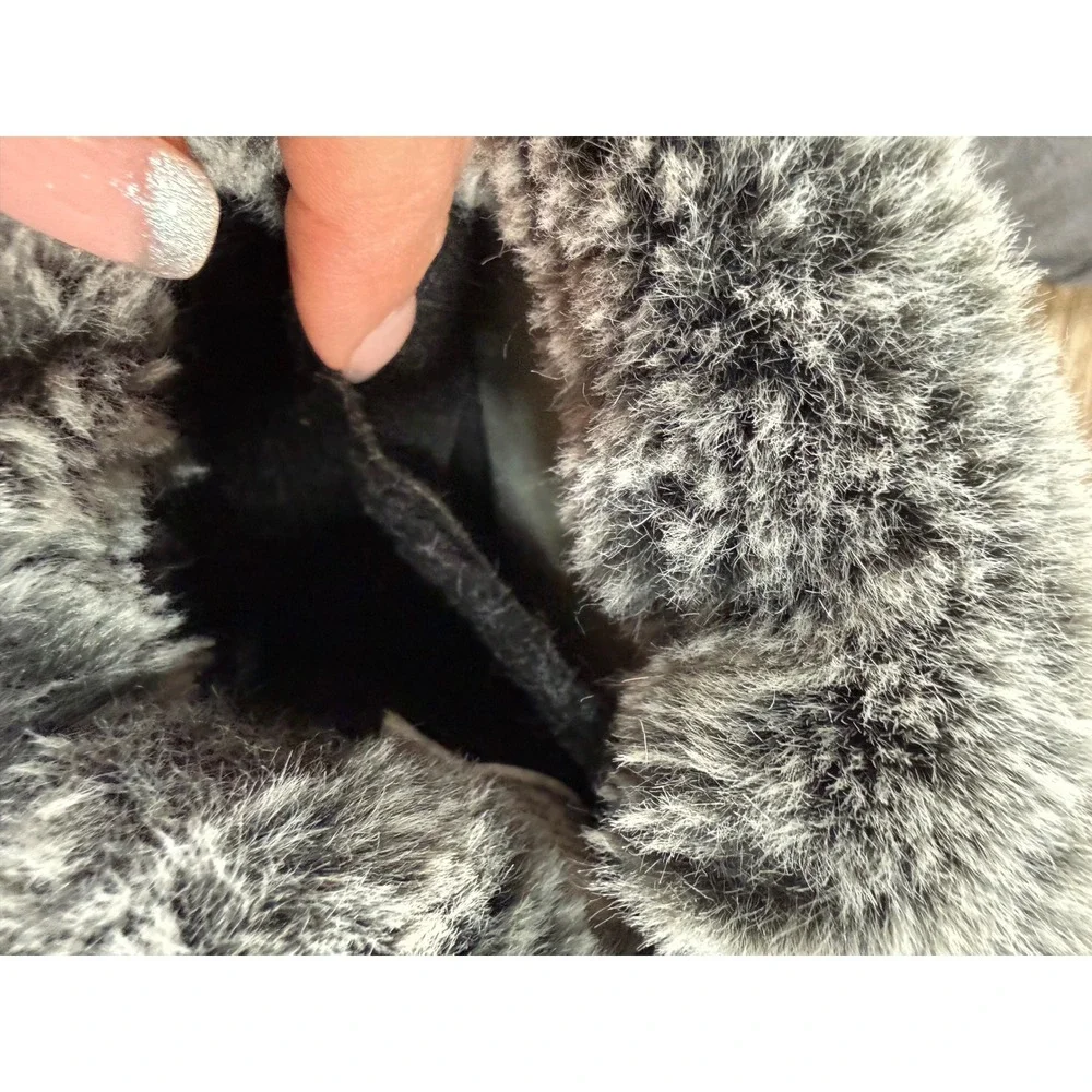 London Fog Hackney Girls Winter‎ Boots Grey Pink Faux Fur Size 4 Y2K Snow Bunny